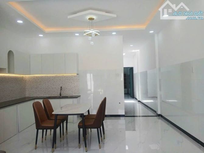 CHỈ CÓ 350TR CÓ NGAY NHÀ CẤP 4 SỔ HỒNG RIÊNG THỔ CƯ TOÀN BỘ - 8