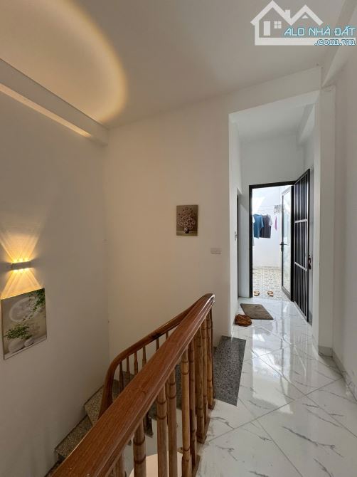 🌟 NHÀ DÂN ĐỘC LẬP - XE TẢI ĐỖ CỬA - 4 TẦNG - 45M² - GIÁ CHỈ 3,7 TỶ – PHƯỢNG ĐỒNG, CHƯ - 8