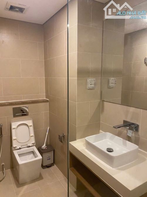 Cho thuê CHCC Rivera Park 2PN 70m2 nội thất căn bản 16 triệu/tháng - Thành Thái, Q10 - 8
