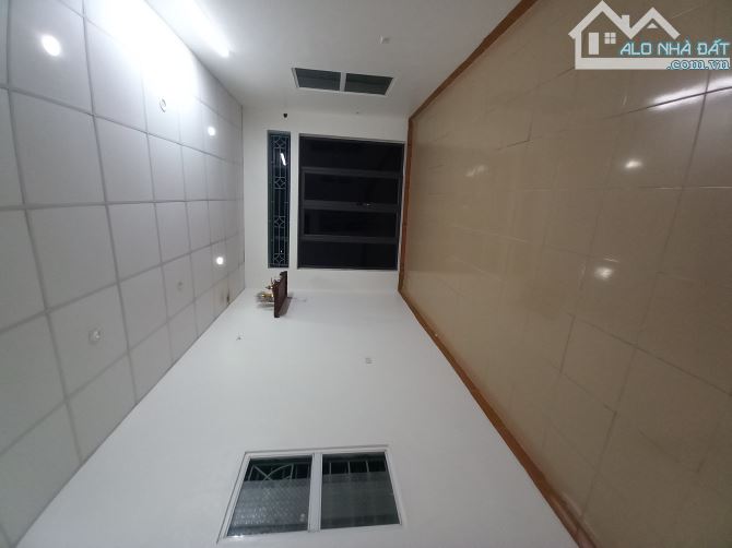 Nhà 2,5 tầng mặt ngõ gần đường Nguyễn Khuyến - 8