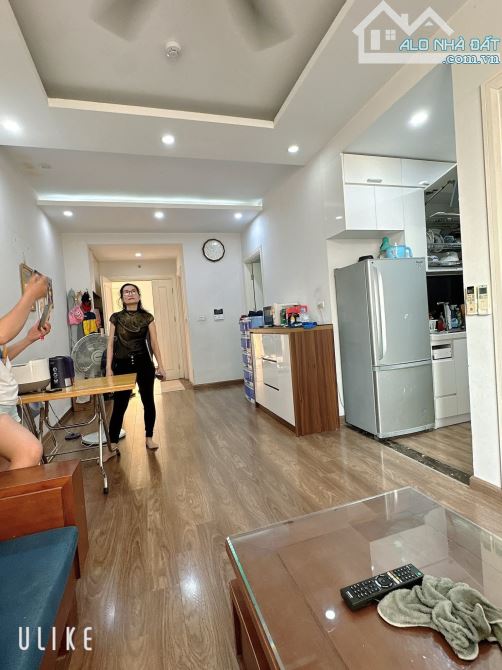 BÁN CĂN CC RIVERSIDE GARDEN 349 VŨ TÔNG PHAN 62M, 2PN GIÁ 5,7 tỷ - 9