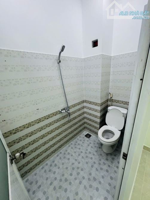 KHU PHÂN LÔ HƯƠNG LỘ 2 - NHÀ MỚI 3 TẦNG - ĐƯỜNG NHỰA 6M - 9