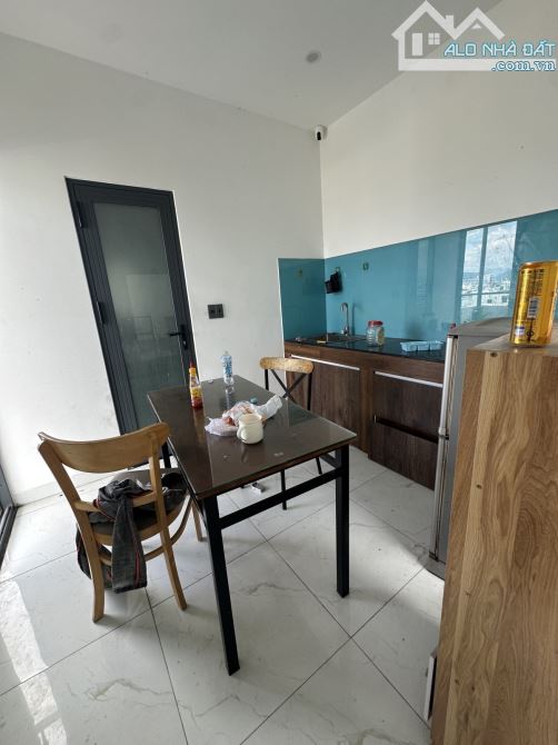 Căn Hộ MT sát PHAN ĐĂNG LƯU - 63m2 - Xây dựng 6 tầng (10 *6.3) 12 Phòng. - 9