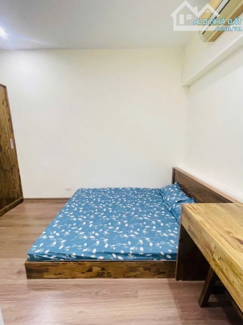 Bán tập thể tầng 2 Nguyễn Chí Thanh: sử dụng 80m2, sổ 45m2 giá 6,5 tỷ (có thương lượng) - 9