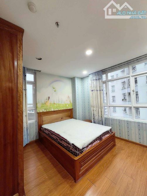 Bán căn hộ 102m2 có sổ hồng chung cư HimLam đường Hậu Giang phường 11 quận 6 - 9
