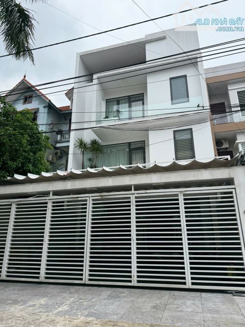 Bán Biệt Thự liền kề Đồng Quang-Trung tâm TP Thái Nguyên -356m2, lô góc -Chỉ 12Tỷ - 9