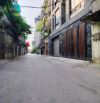 ĐẤT ĐẸP LẠC LONG QUÂN - 7 CHỖ VÀO NHÀ - SÁT HỒ