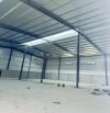 Cho thuê 800m2 đối diện cổng a kcn bắc thăng long