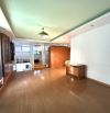 Bán nhà tập thể Đường Láng hàng xóm Cầu Giấy nhà đẹp lô góc thoáng sáng 130m 4 phòng ngủ g