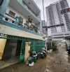Bán nhà 90m2, Ngang 6m , 3 Tầng , Huỳnh Tấn Phát , Q7