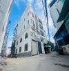 Nhà 5 tầng 10 căn hộ dịch vụ, Doanh thu 50tr/thang cạnh Ngã 5 chuồng chó. Nhỉnh 7 tỷ