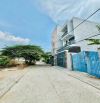 Ngộp bạnk bán đất linh trung,hoàng diệu 2,thủ Đức,120m2 giá chỉ 8,8 tỷ