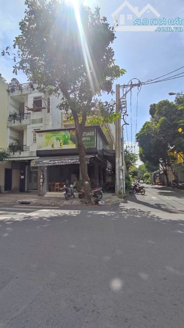 Bán nhà căn góc MTKD Trần Hưng Đạo Tân Phú 5x20m đúc 1 lầu ST (gần Lũy Bán Bích)