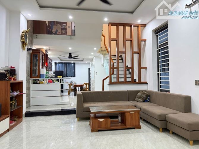 SIÊU PHẨM NHÀ 3 TẦNG – 2 MẶT THOÁNG ĐƯỜNG NGUYỄN LỮ - NAM VIỆT Á - GIÁ 10,X TỶ
