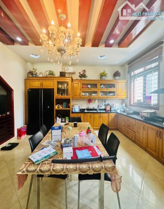 NHÀ ĐẸP XUÂN ĐỈNH 96m– NGÕ THÔNG -Ô TÔ TRÁNH –KINH DOANH- MẶT TIỀN RỘNG
