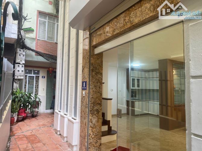 NHÀ MỚI, PHỐ TRẦN CUNG, NGHĨA ĐÔ, CẦU GIẤY: 37M X5T, MT 6M, GIÁ 9,5 TỶ