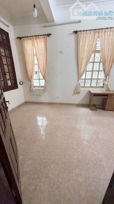 11 tỷ có nhà Quang Trung lô góc 72m 4 tầng siêu thoáng.