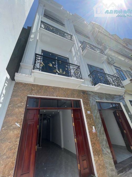 🏤 BÁN_NHÀ DI TRẠCH - MỚI ĐẸP LUNG INH, 10M Ô TÔ TRÁNH , NGÕ NÔNG, CẠNH ĐƯỜNG 3.5,KĐT HINN