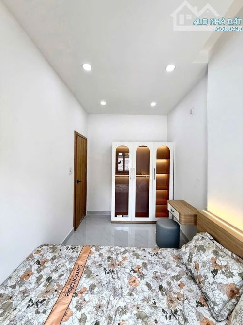 Bình thanh, 35m2, 2 tầng, nhỉnh 4T, giáp q1
