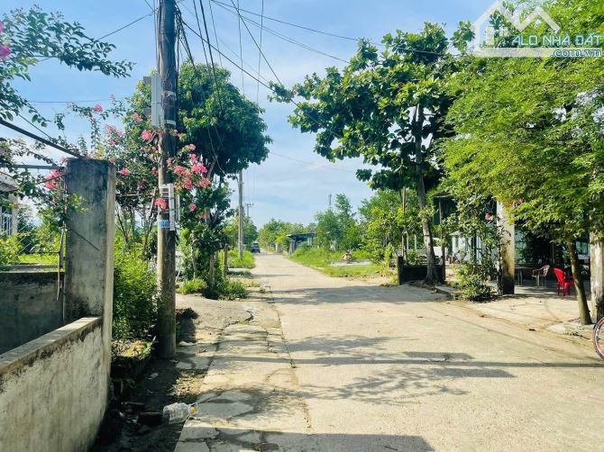 Bán nhanh 2 lô đất liền kề Solara Thịnh Khương - Hòa vang Đà Nẵng giá F0 đầu tư chỉ với 8x