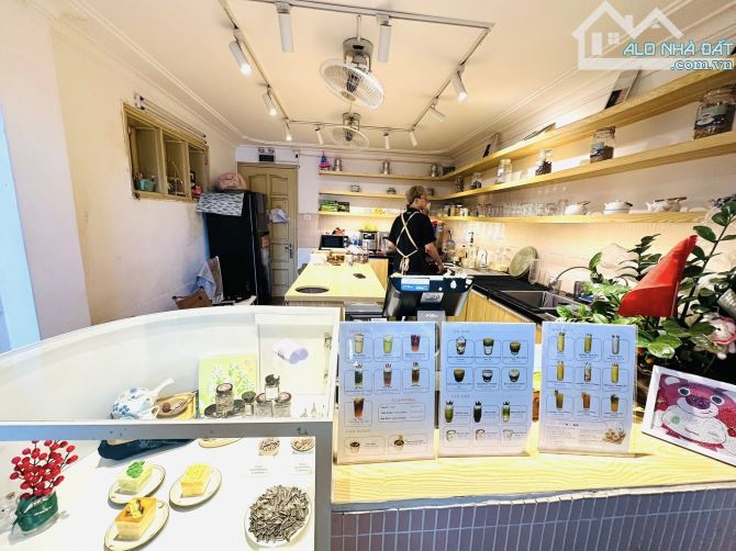 View Hồ Tây MP Trích Sài vỉa hè 10m TH 5T 57m2 MT4.5m giá 54 tỷ 2 mặt thoáng trước sau