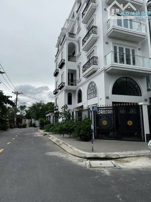 MẶT TIỀN NGAY SÔNG DƯƠNG QUẢNG HÀM… 128m.. giá 14.5ty