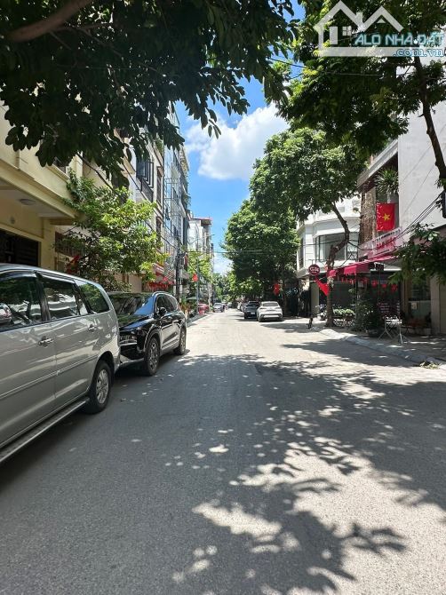 Phân lô Phạm Tuấn Tài - 3 làn ô tô - vỉa hè rộng - vừa ở vừa cho thuê kinh doanh