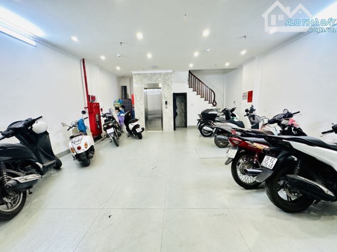An dương - căn hộ dịch vụ - lô góc - 6 tầng - thang máy - 15,4 tỷ