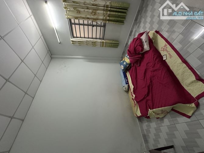 BÁN NHÀ TÂN PHÚ, HẺM XE HƠI, GÒ DẦU, 80M2. BÁN ĐẤT TẶNG NHÀ