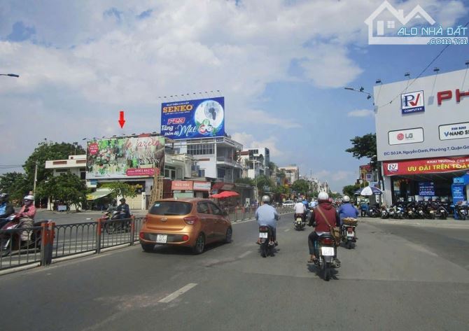 MT PHAN VĂN TRỊ - P10 ,4.2m x 18m ,3 LẦU , GIÁ CHỈ : 16.5 TỶ