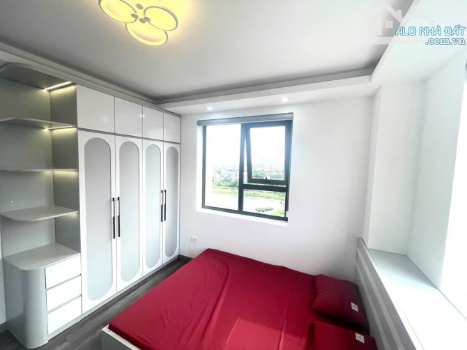 CĂN HỘ TẬP THỂ TẦNG 3-THỔ QUAN-ĐỐNG ĐA SỔ TO-GIÁ TỐT
