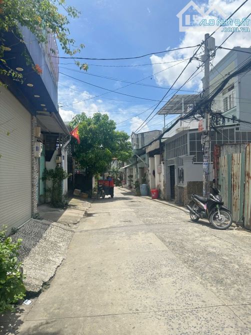 🌈Bán toà nhà CHDV thu nhập 26tr/th- MT đường Thạnh Lộc 38- DTSD 300m2- chỉ nhô 6tỷ