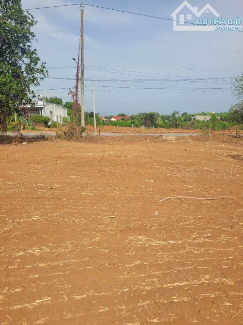 LÔ ĐẤT ĐẸP CỰC RẺ MẶT TIỀN TỈNH LỘ DT997, SẴN THỔ CƯ, LIỀN KỀ CAO TỐC LONG THÀNH - HỒ TRÀM