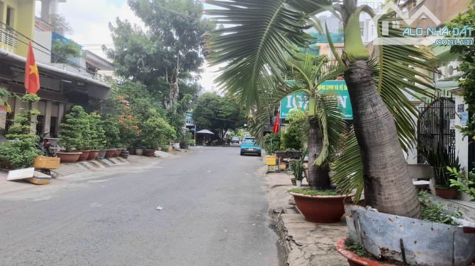 SIÊU VIP MẶT TIỀN ĐƯỜNG SỐ - PHƯỜNG TÂN QUY QUẬN 7 CŨ - NGANG CHUẨN 8M - VỈA HÈ RỘNG 4M