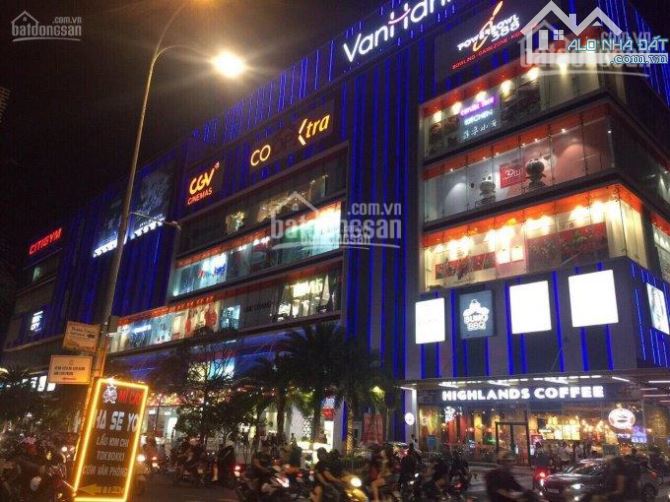 Bán toà building MT Nguyễn Chí Thanh Quận 5 - DT 14 x 27m  2 Tầng