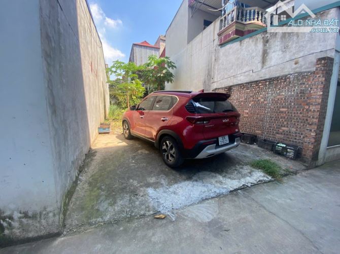 bán 98m phường HỒ- thuận thành- bắc ninh ô tô vào đất