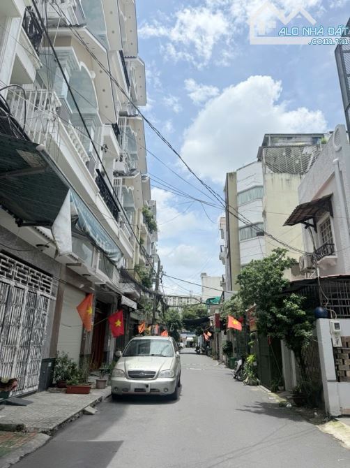 CỐNG LỞ P15 TÂN BÌNH -CÓ PN TRỆT- ĐƯỜNG 8M - GẦN SIÊU THỊ EMART- NHÀ GA T3 ~60M2 - CHỈ 5TY