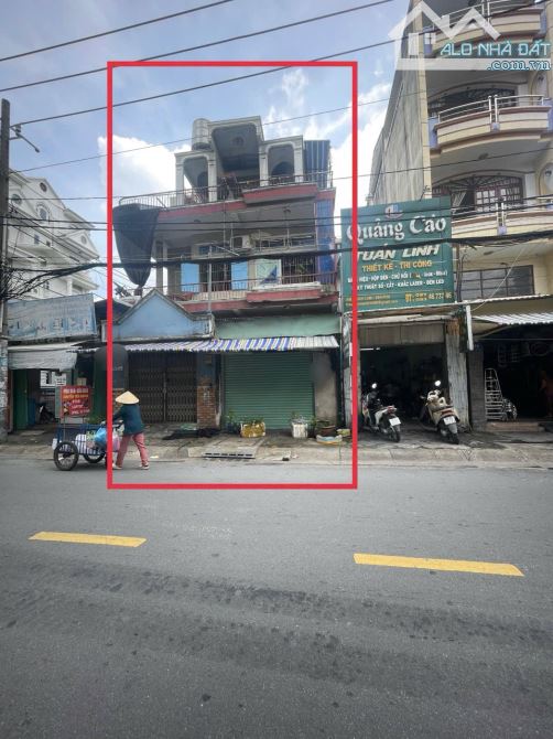 Cho thuê nhà MT thạch lam 8x12 1 trệt 2 lầu vị trí siêu đẹp