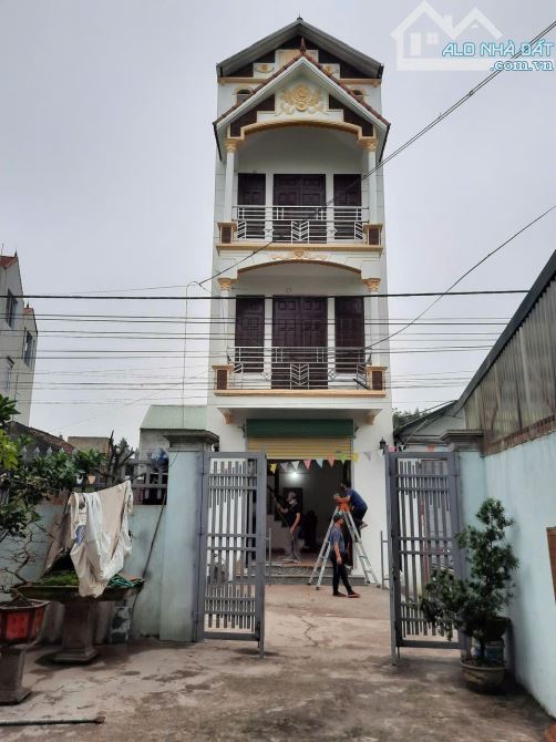 bán đất tặng nhà 4 tầng tại trục chính xã quảng bị