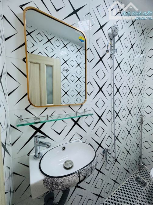 Nhà khu Lê Văn Quới gần 4 xã, DTs: 56m2, 2 tầng BTCT, nhà mới ở ngay