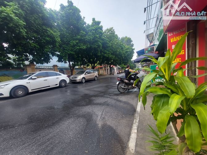 TÀI CHÍNH 3.X TỈ, SỞ HỮU LÔ ĐẤT ĐẸP 62M², TT. QUANG MINH, MÊ LINH, HÀ NỘI. MT= HẬU:4.0M, V