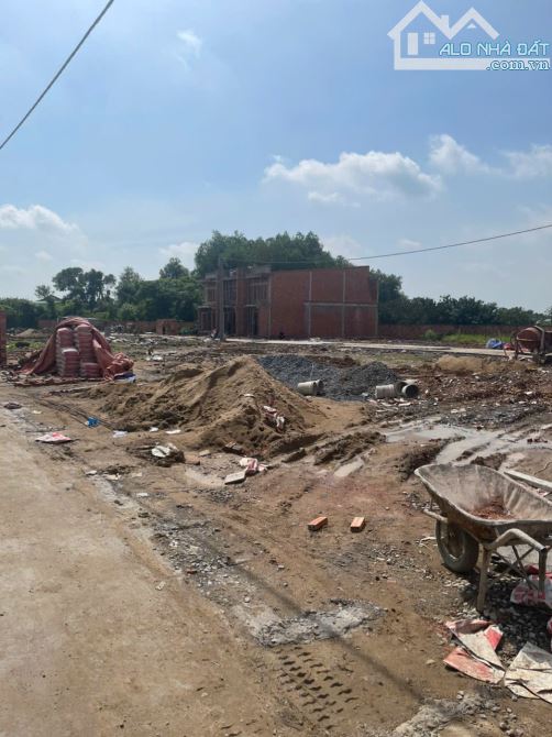 Bán Đất Mặt Tiền Giá Rẻ  Chốt Ngay Được Giảm Tới 50tr Đồng
