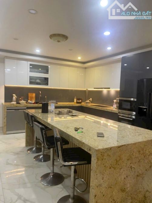 Liên Chiểu, Bán Nhà 3 tầng Mới Keng, 117m2, MT 5m đường Nguyễn Cảnh Dị giá nhỉnh 7tỷ