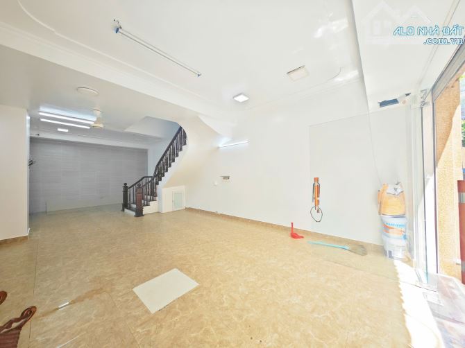 Cho thuê nhà nguyên căn khu liền kề Mỗ Lao - Hà Đông 70m2 x 4T chỉ 23tr cực đẹp