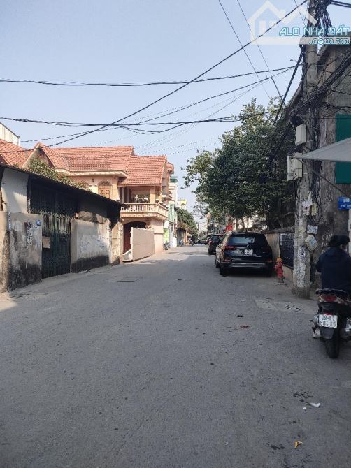 Mảnh đất đẹp Thanh am đầu tư , giữ tiền, xây ở quá đẹp