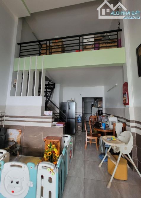 Bán nhà HUỲNH THỊ HAI, p.TCH,Q12 _ hẻm XE HƠI 🚘 _ 2 tầng _ 58m2 💰 3ty900 TL
