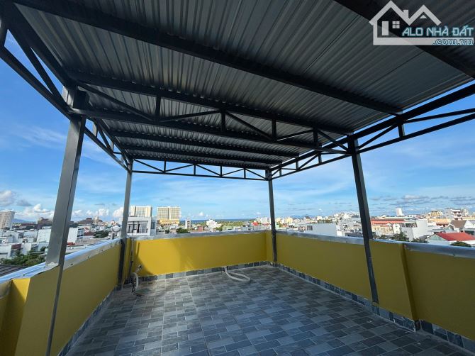 CẦN BÁN CĂN HỘ 5 TẦNG 11 PHÒNG TRUNG TÂM NGŨ HÀNH SƠN