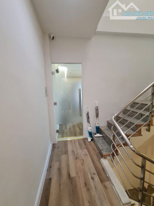 Bán nhà HXH đường Tô Hiến Thành Quận 10 dt( 3.6 x 26m) giá 13.2 tỷ
