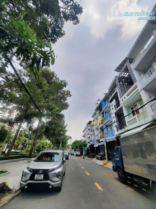 💥BÌNH PHÚ Quận 6💥 Nhà 3.5 tấm, VIEW CÔNG VIÊN💥CHỈ HƠN 11 TỶ💥