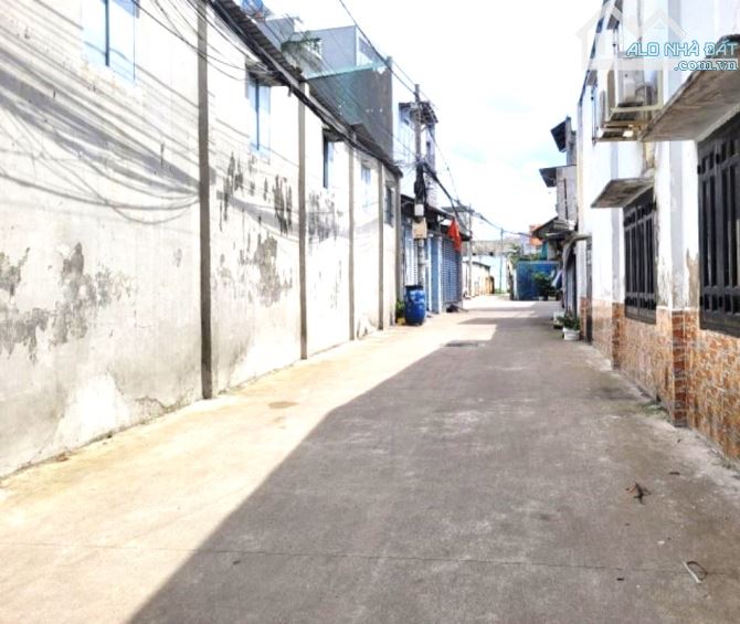 Bán Nhà Hẻm Ô Tô Thông-Linh Xuân-516m2(ngang 14m x dài 38m)- Chỉ 20 Tỷ (Thương Lượng)